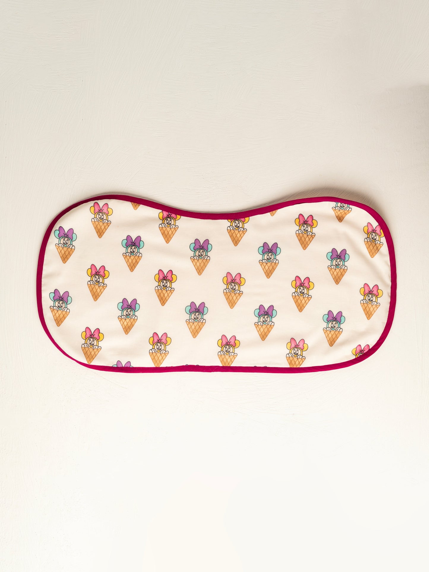 Minnie Scoop Burp Cloth