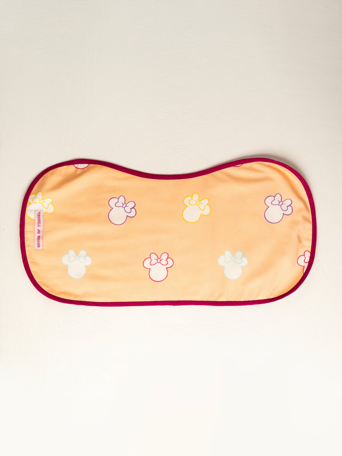Minnie Scoop Burp Cloth