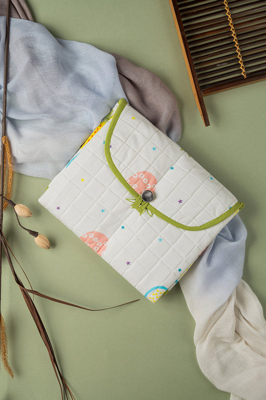 Pine-Apple Diaper Changing Mat