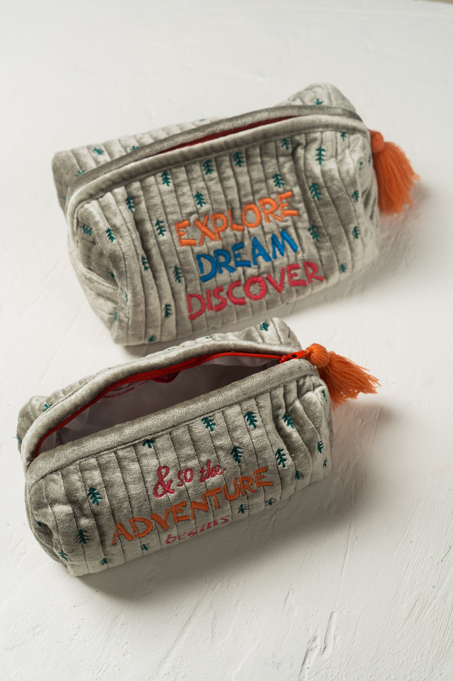 Adventure Calling Pouch