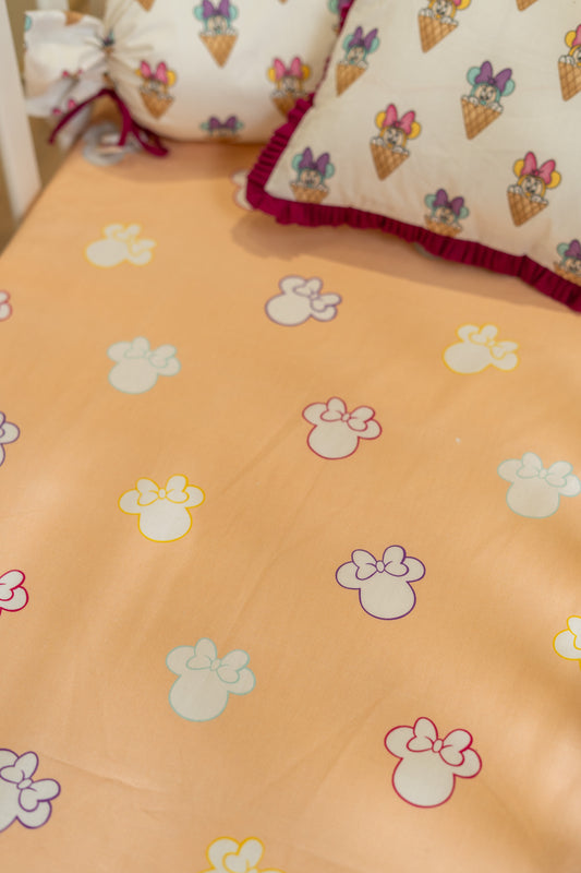 Minnie Silhouette Cotsheet